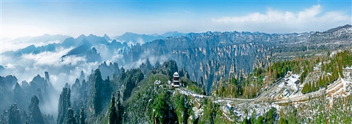 《雄偉壯觀的天子山》