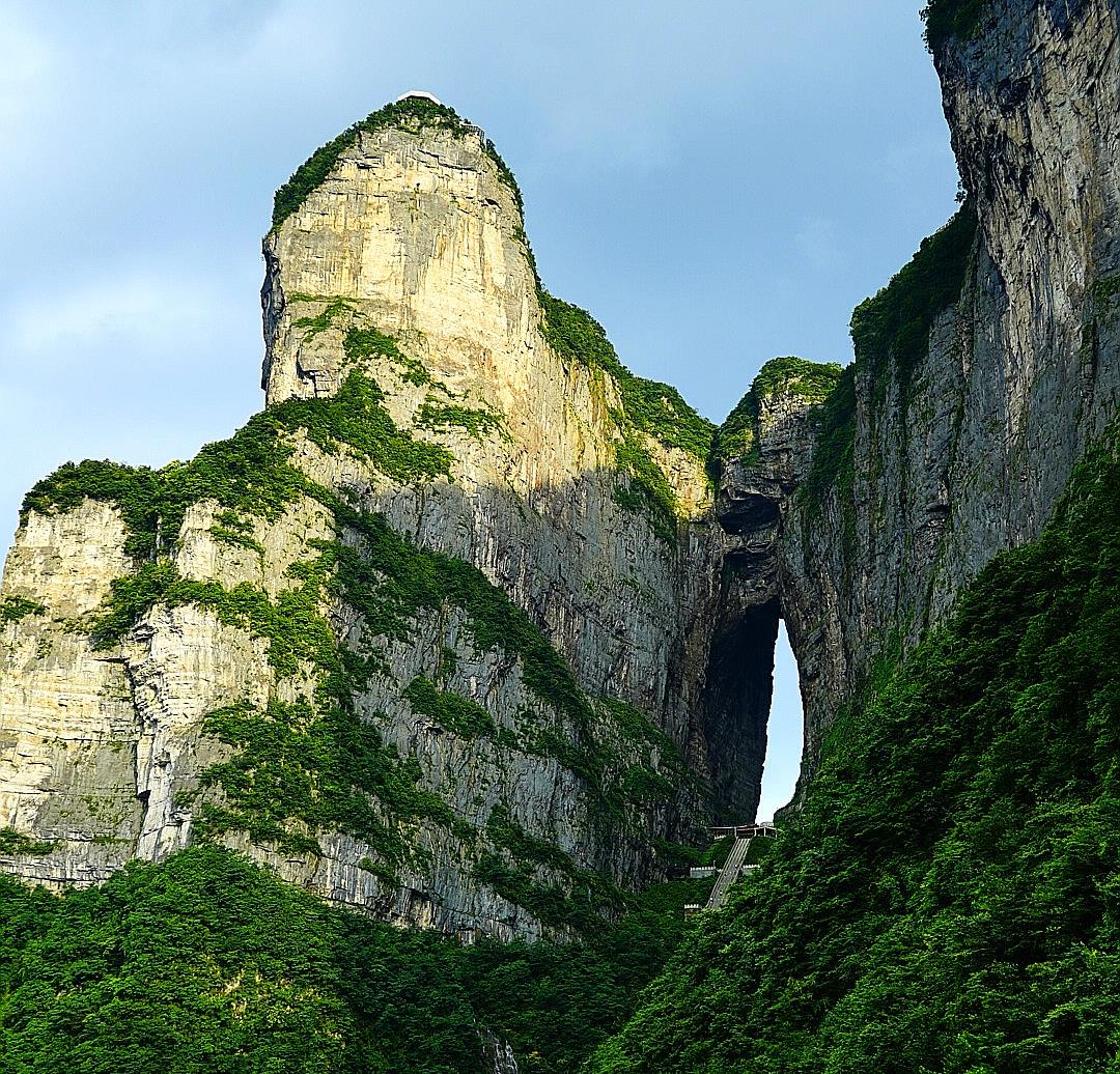 天門山?巔