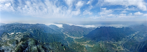 《氣勢(shì)磅礴》